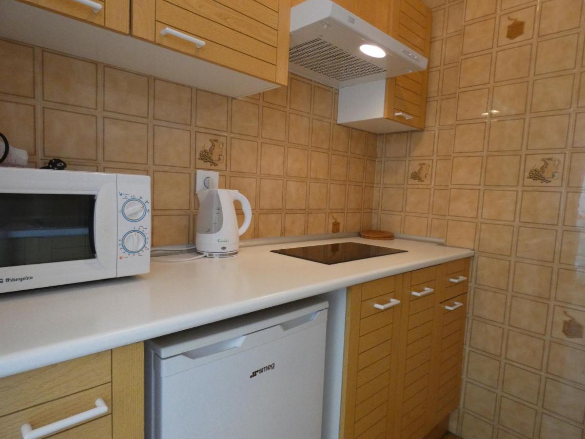 Bora 6-B Apartment Росес Екстериор снимка